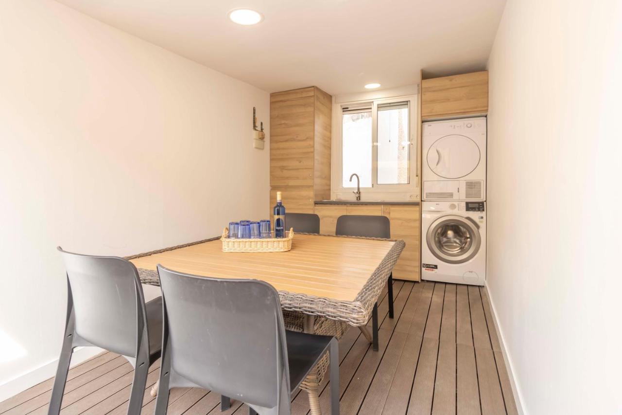 House -Rooftop&Jacuzzi -StayinSevilla Buitenkant foto