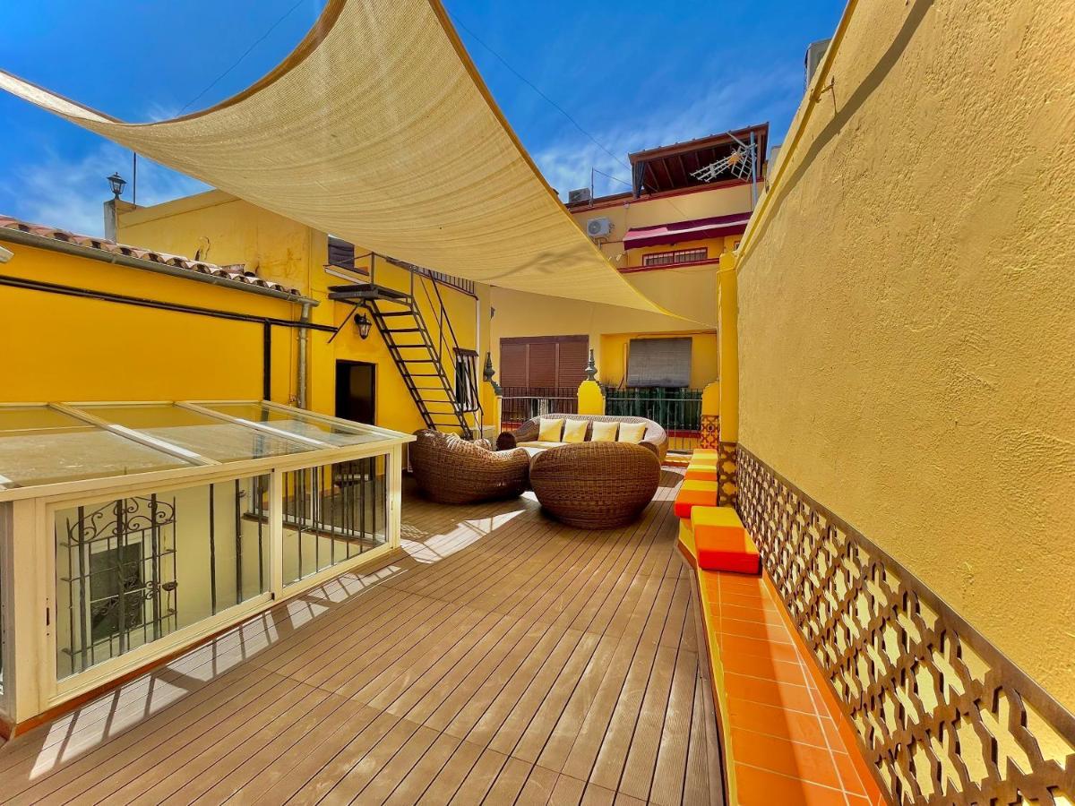 House -Rooftop&Jacuzzi -StayinSevilla Buitenkant foto