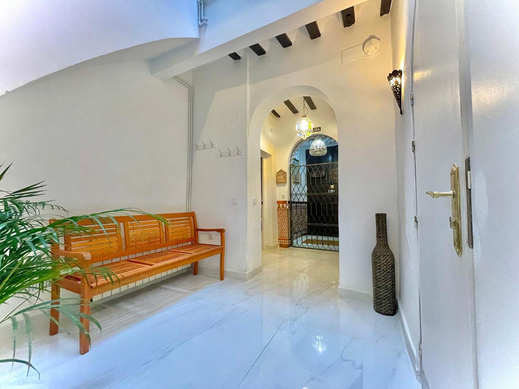 House -Rooftop&Jacuzzi -StayinSevilla Buitenkant foto